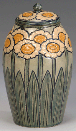 Newcomb Pottery - lidded jar with stylized daisies