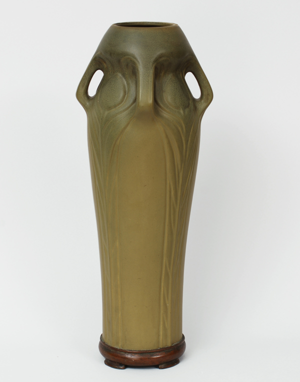 Artus Van Briggle and Yosakichi Asana - Vase with a design of conventionalized peacock feather