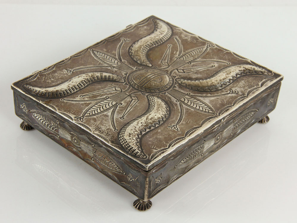 Navajo Footed Box with Lid, Hand crafted sterling silver, 6" square